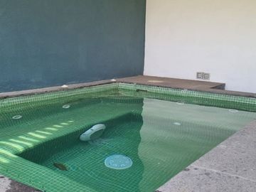 CASA EN VENTA CON MAGNIFICA UBICACIÓN.