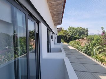 CASA EN VENTA CON MAGNIFICA UBICACIÓN.