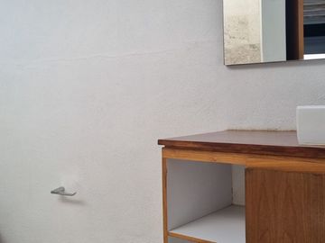 CASA EN VENTA CON MAGNIFICA UBICACIÓN.