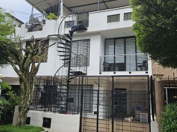 Venta casa bifamiliar ciudad 2000 cali sur