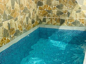 DEPARTAMENTO CON COCHERA Y PISCINA EN VENTA - URB. MIRAFLORES COUNTRY CLUB - PIURA
