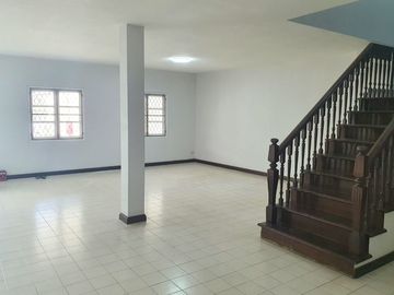 Townhouse 2 Unit Closed For Sale Onnut Sukhumvit54