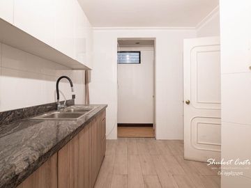 En venta departamento central cerca del parque central de Loja