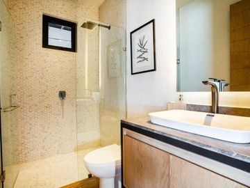 DEPARTAMENTO EN VENTA EN PUERTO VALLARTA, COL. FLUVIAL VALLARTA, ALBERCA Y MAS AMENIDADES