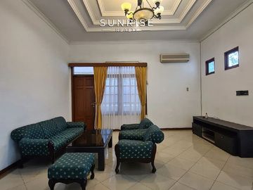 Dijual Rumah di Jl Kencana Indah Pondok Indah, Jakarta Selatan