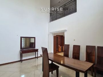 Dijual Rumah di Jl Kencana Indah Pondok Indah, Jakarta Selatan