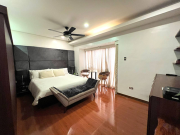 FOR SALE - Townhouse in New Manila, Quezon City