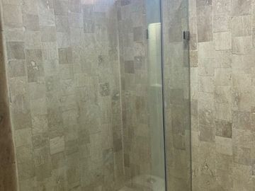 VENDO DEPARTAMENTO EN PUERTO VALLARTA, COL. VERSALLES, MINIMALISTA