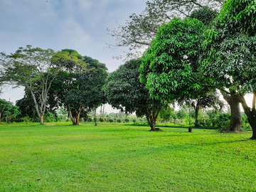 4-Hectare Beautiful Tuscan Resort Farm and Vacation Home with Swimming Pool For Sale in Tanauan, Batangas