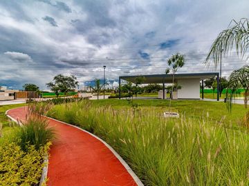 Casa con cachas de tenis 3 recamaras en  Xochitepec al sur de Cuernavaca  Morelos