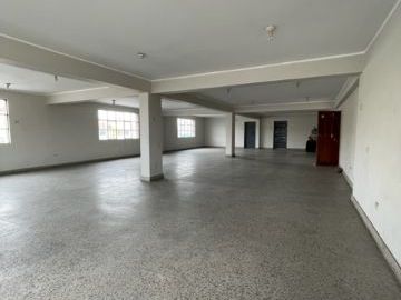 ALQUILER DE LOCAL 160 M2 EN TOMAS VALLE, SAN MARTIN DE PORRES.