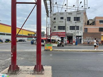 ALQUILER DE LOCAL 160 M2 EN TOMAS VALLE, SAN MARTIN DE PORRES.