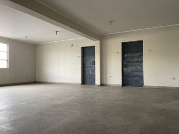 ALQUILER DE LOCAL 160 M2 EN TOMAS VALLE, SAN MARTIN DE PORRES.