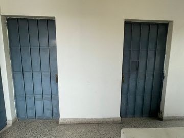 ALQUILER DE LOCAL 160 M2 EN TOMAS VALLE, SAN MARTIN DE PORRES.
