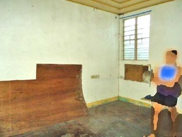 PRE-OWNED HOUSE AND LOT INSIDE SUBDIVISION AT MAMBOG V (PANAPAAN), BACOOR, CAVITE NEAR CAVITE STATE UNIVERSITY IMUS - VISTA MALL IMUS ALONG AGUINALDO 