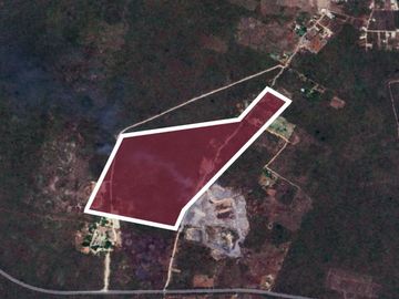 Terreno de 343,054 m2 sobre periférico, en venta Valladolid.