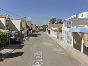 APROVECHA!!! CASA MUY POR DEBAJO DE SU VALOR!!!