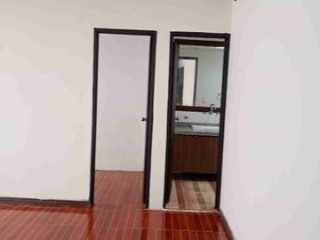 SE VENDE EXCELENTE CASA CON RENTA EN PALERMO, MANIZALES.