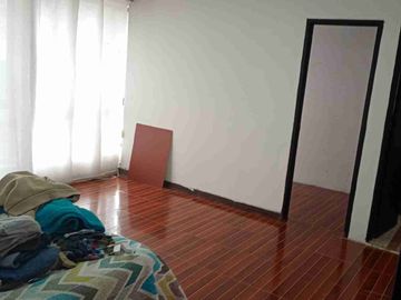 SE VENDE EXCELENTE CASA CON RENTA EN PALERMO, MANIZALES.