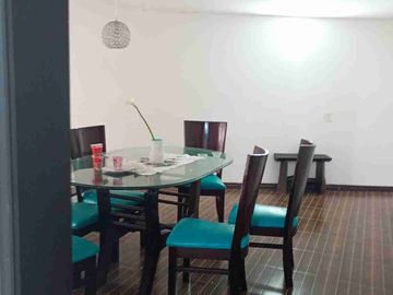 SE VENDE EXCELENTE CASA CON RENTA EN PALERMO, MANIZALES.