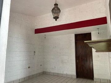 VENTA CASA EL SALITRE RAQUET CLUB FRENTE A JURICA Y A ANTEA CERCA DE TODO