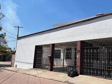 VENTA CASA EL SALITRE RAQUET CLUB FRENTE A JURICA Y A ANTEA CERCA DE TODO