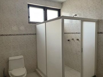 VENTA CASA EL SALITRE RAQUET CLUB FRENTE A JURICA Y A ANTEA CERCA DE TODO