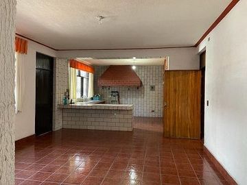 VENTA CASA EL SALITRE RAQUET CLUB FRENTE A JURICA Y A ANTEA CERCA DE TODO