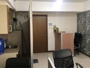 Condo Office for Sale at EDSA Pioneer Area Mandaluyong City
