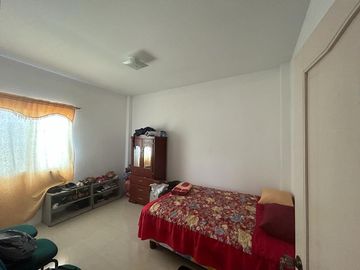URBANIZACION ACAPULCO  CON SALIDA AL MAR  Y SEGURIDAD VENDO CASA DOS PISOS 5 DORMITORIOS