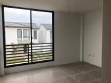 Casa en Venta Por Estrenar - Vilanova - Vía Salitre