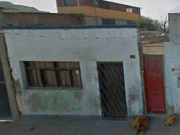 CASA EN VILLA MARIA DEL TRIUNFO