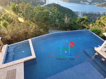 Casa en renta vacacional. Con terraza, alberca, jacuzzi, Pool bar, asoleadero, jardín