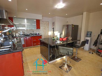 Casa en renta vacacional. Con terraza, alberca, jacuzzi, Pool bar, asoleadero, jardín