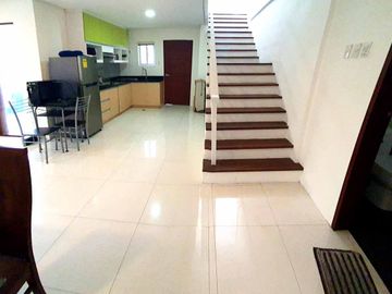 Single Detached 3 Storey House and Lot  for sale in Commonwealth Quezon City  Walking distance to Commonwealth Avenue Very near to Sandigan Bayan, Eve
