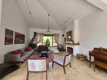 Venta Casa La Primavera una planta X Lomas de Cumbaya, Urb. El Carrizo Conjunto de 8 Casas, C-500 m², T-1.500 m² $750.000