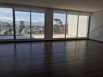 Vendo Departamento de  424.10 m2 en La González Suárez.