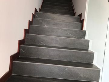 Vendo Departamento de  424.10 m2 en La González Suárez.