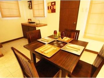 The 2 Bedroom Townhouse for Sale in Emerald Residences Tanza, Cavite