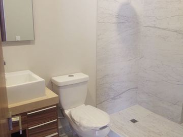 VENDO CASA NUEVA EN ZEREZOTLA, 3 NIVELES,  FRACCIONAMIENTO EXCLUSIVO