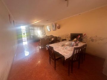 Se Vende Casa Como Terreno En Urb. Micaela Bastidas Los Olivos