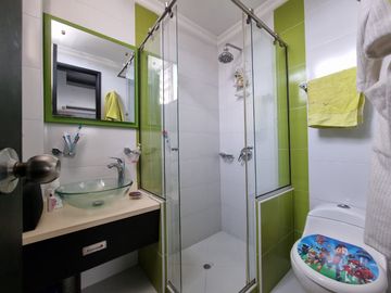 SE VENDE CASA  BARRIO VILLA LUCIA