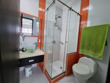 SE VENDE CASA  BARRIO VILLA LUCIA