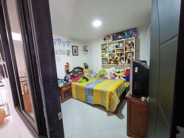 SE VENDE CASA  BARRIO VILLA LUCIA