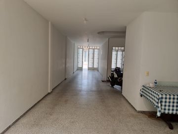 SE VENDE CASA  BARRIO VILLA LUCIA