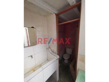 Venta De Amplio Departamento En Segundo Piso Con Aires En Tercer Y Cuarto Piso En Magdalena