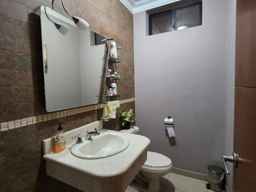 Ciudad Colon, Venta de linda casa 4 Dormitorios con Piscina
