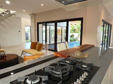 FOR SALE FULLY-FURNISHED BEACH HOUSE w/ Simming Pool in Mactan Lapulapu City, Cebu