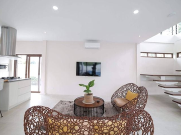 FOR SALE FULLY-FURNISHED BEACH HOUSE w/ Simming Pool in Mactan Lapulapu City, Cebu