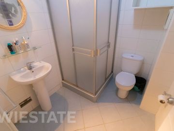 Venta Departamento Dúplex Penthouse + Aires en Miraflores, cerca del Parque Kennedy 7 Dorm / 4 Baños / 2 Estac. / 1 Depósito